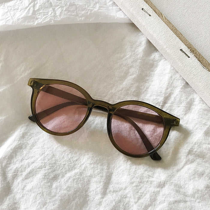 Sunglasses round frame mirror