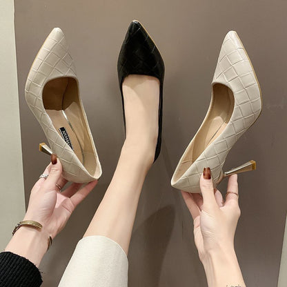 Sexy And Easy To Wear Pointed Pumps High Heels