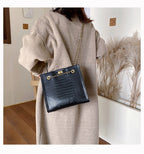Retro large capacity bags