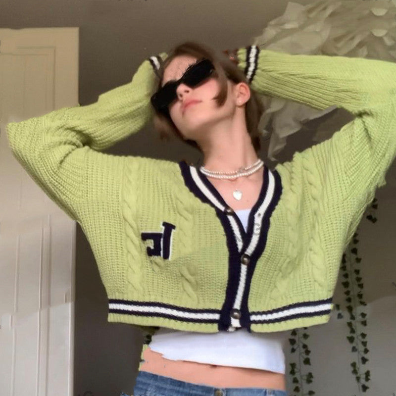 American Vintage Green V-Neck Cropped Knit Jacket