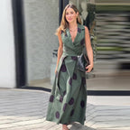 Low Cut V-neck Sleeveless Waist Elegant Dress
