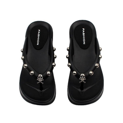 New Summer Thick Bottom Wedge Outdoor Rivet Slippers For Women