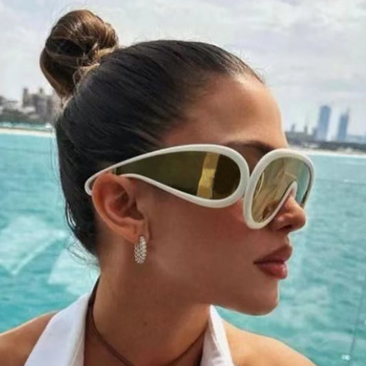 Trendy Fashion Large Rim One-piece Sunglasses For Women