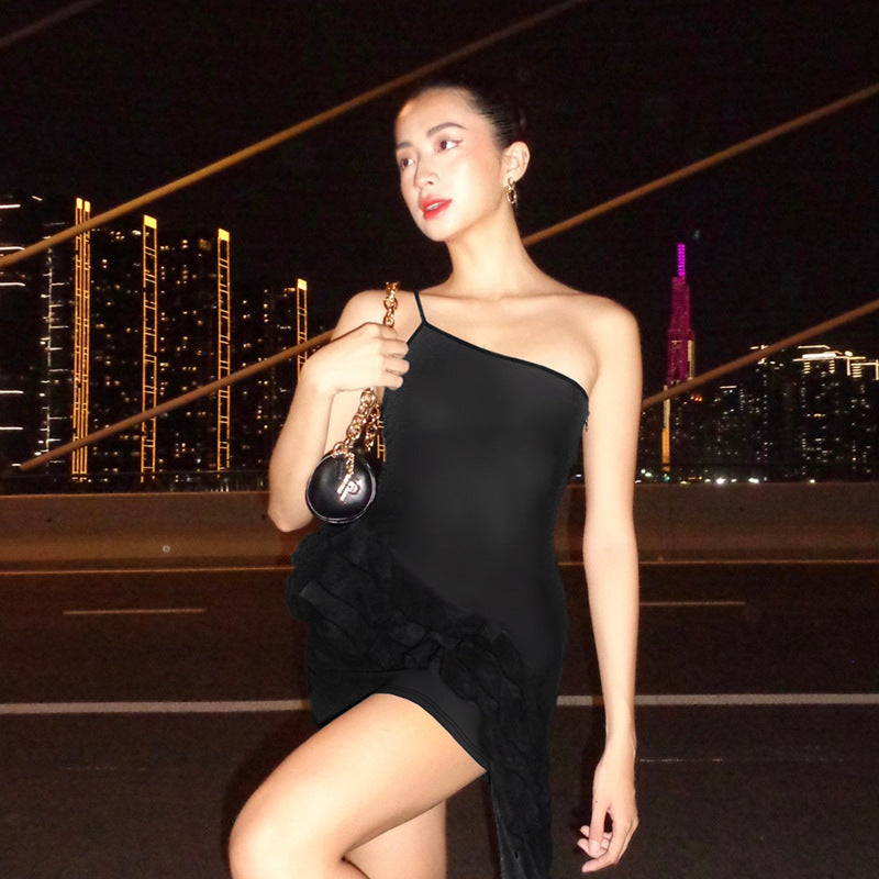 Fashion One-shoulder Halter Ribbon Dress Women